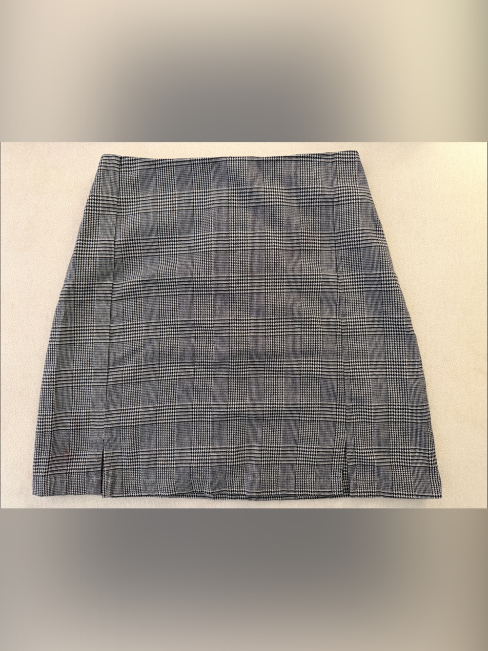 John Galt Gray & Black Glen Plaid Mini Skirt